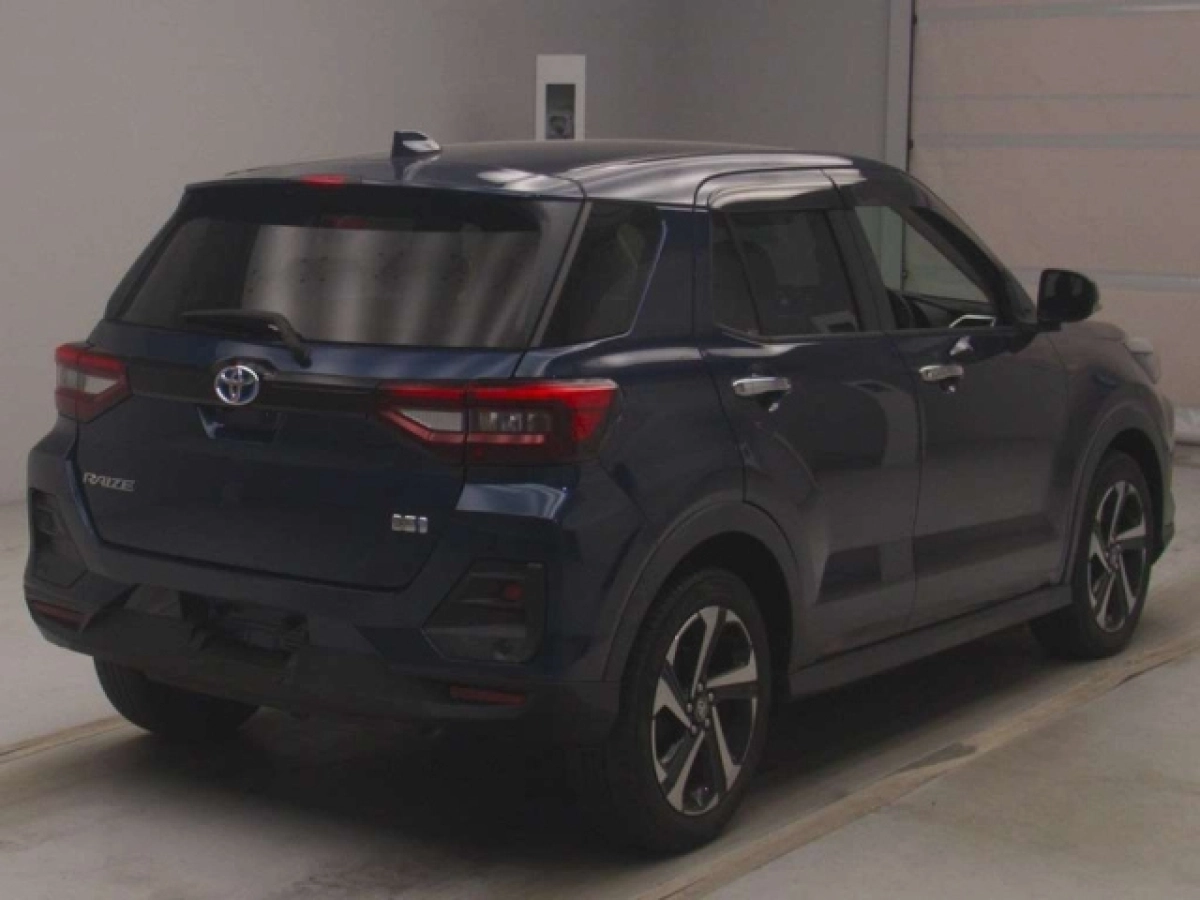 TOYOTA RAIZE