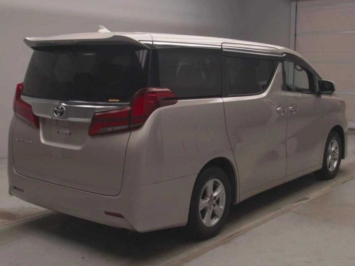 TOYOTA ALPHARD