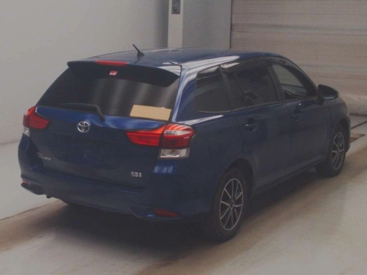 TOYOTA COROLLA FIELDER