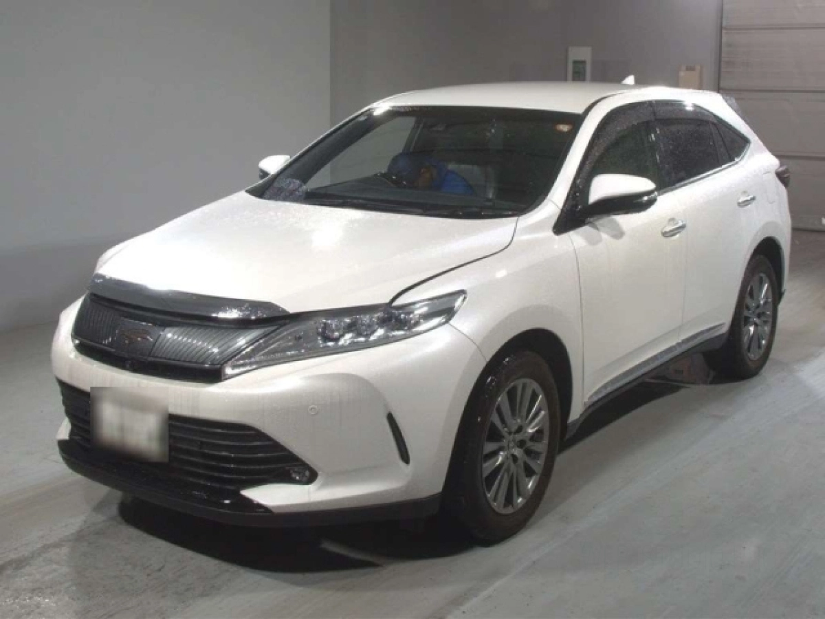 TOYOTA HARRIER