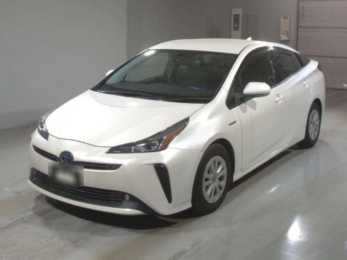TOYOTA PRIUS ZVW51 2019