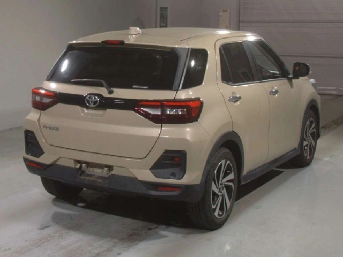 TOYOTA RAIZE