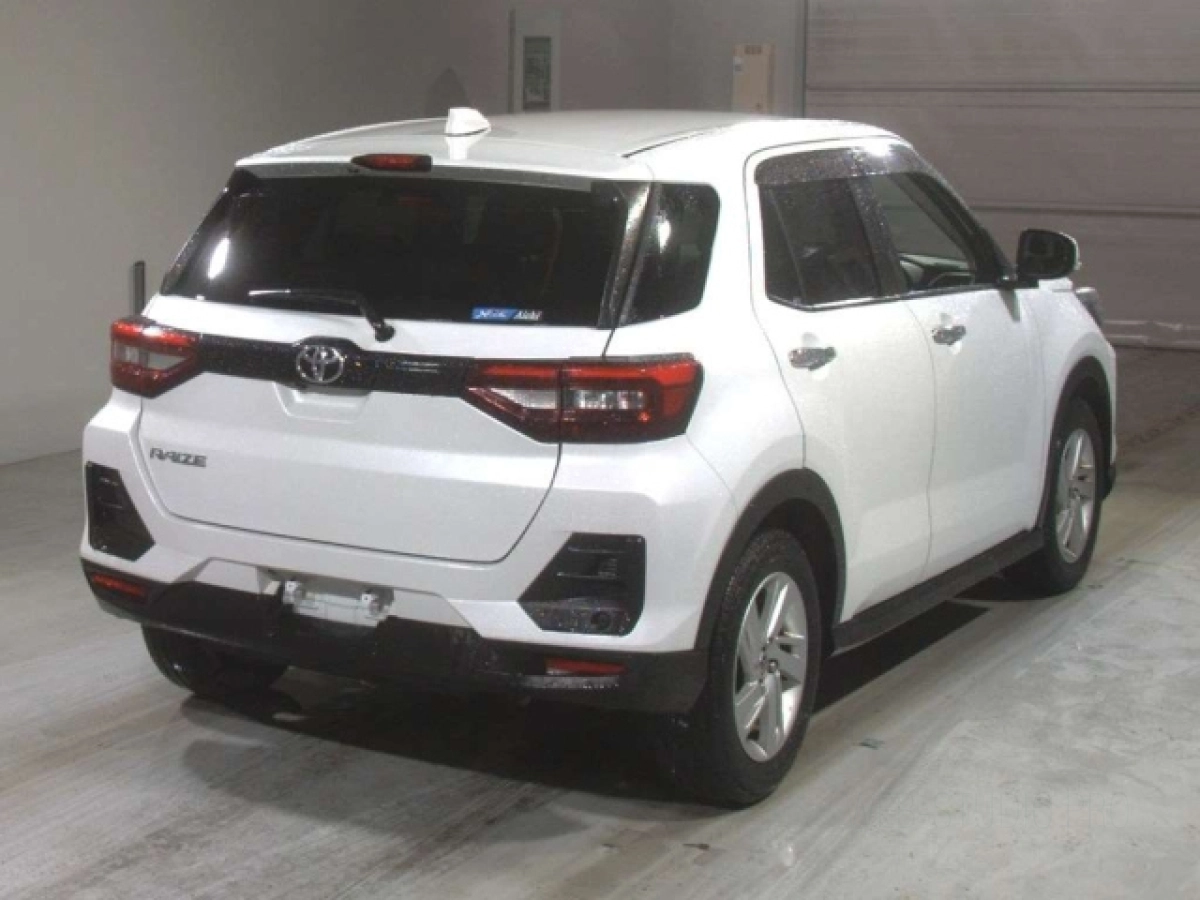 TOYOTA RAIZE
