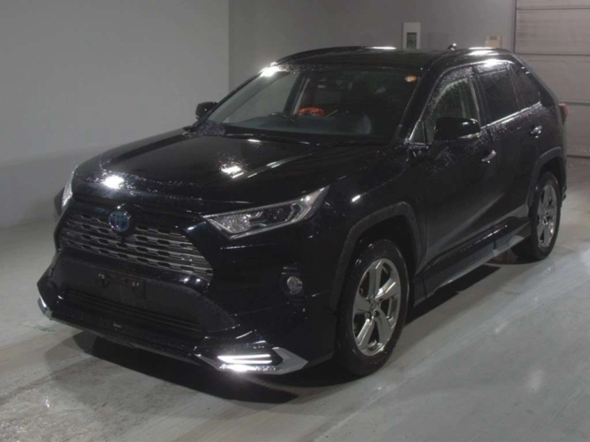 TOYOTA RAV4 AXAH54 2021