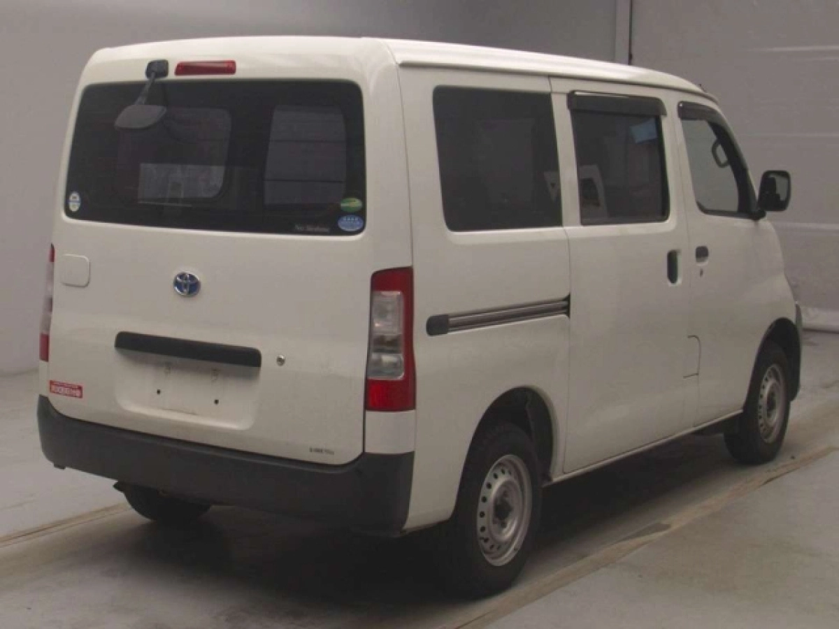 TOYOTA TOWN ACE VAN