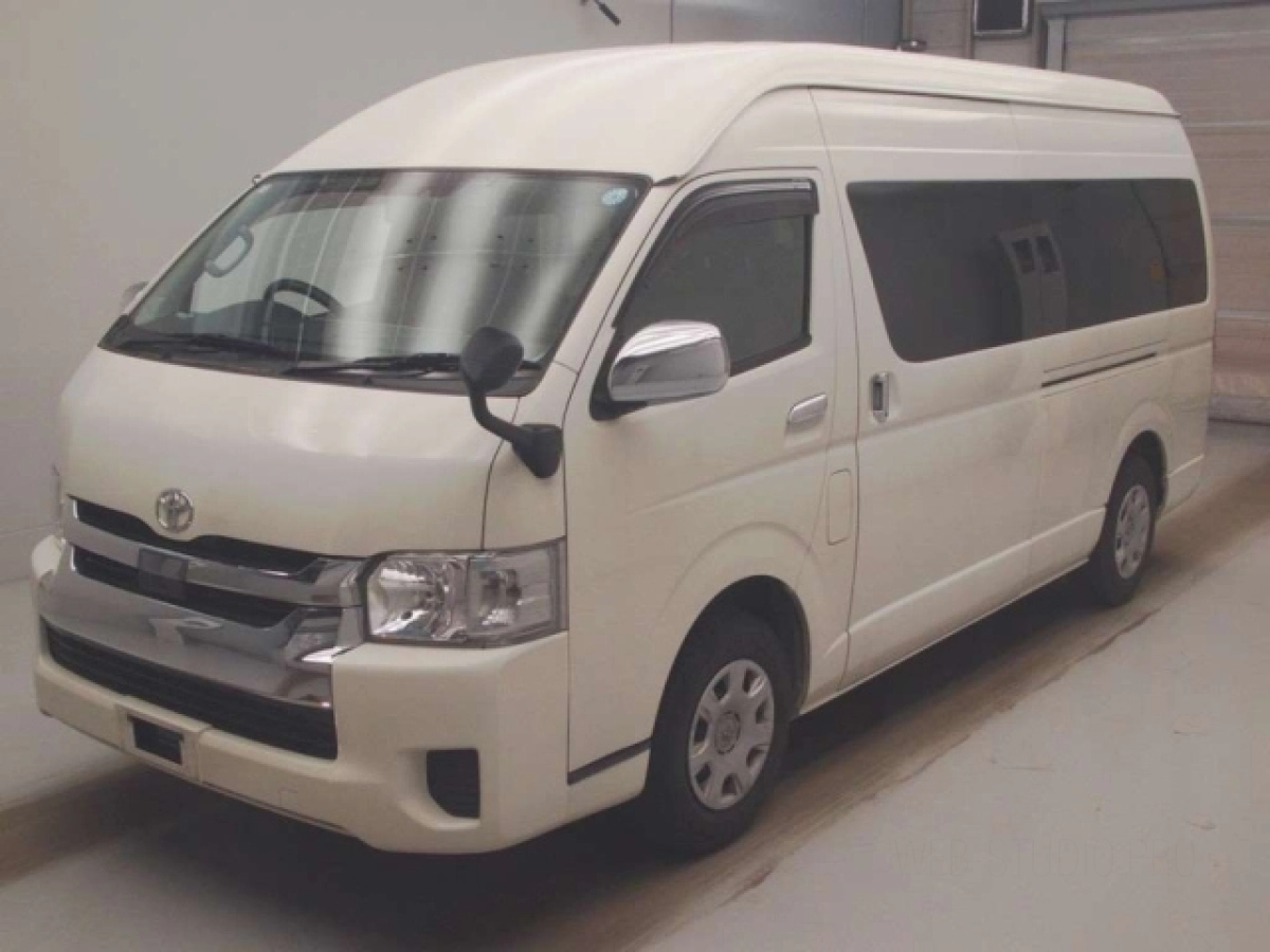 TOYOTA HIACE TRH224W 2019