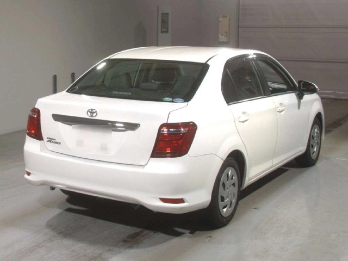 TOYOTA COROLLA AXIO