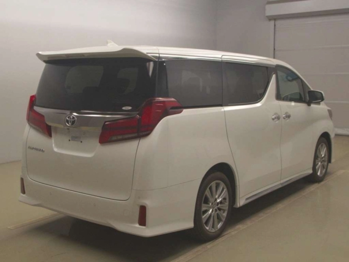 TOYOTA ALPHARD