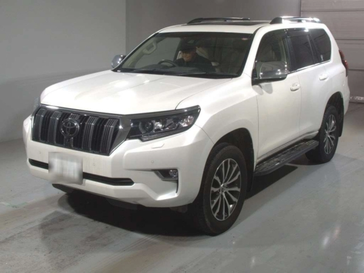 TOYOTA LAND CRUISER PRADO GDJ150W 2020