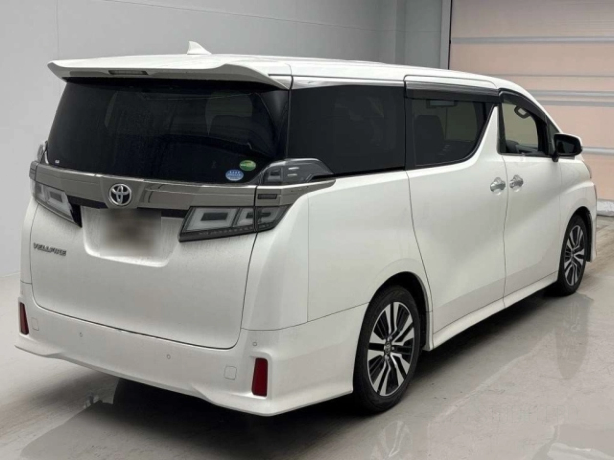 TOYOTA VELLFIRE