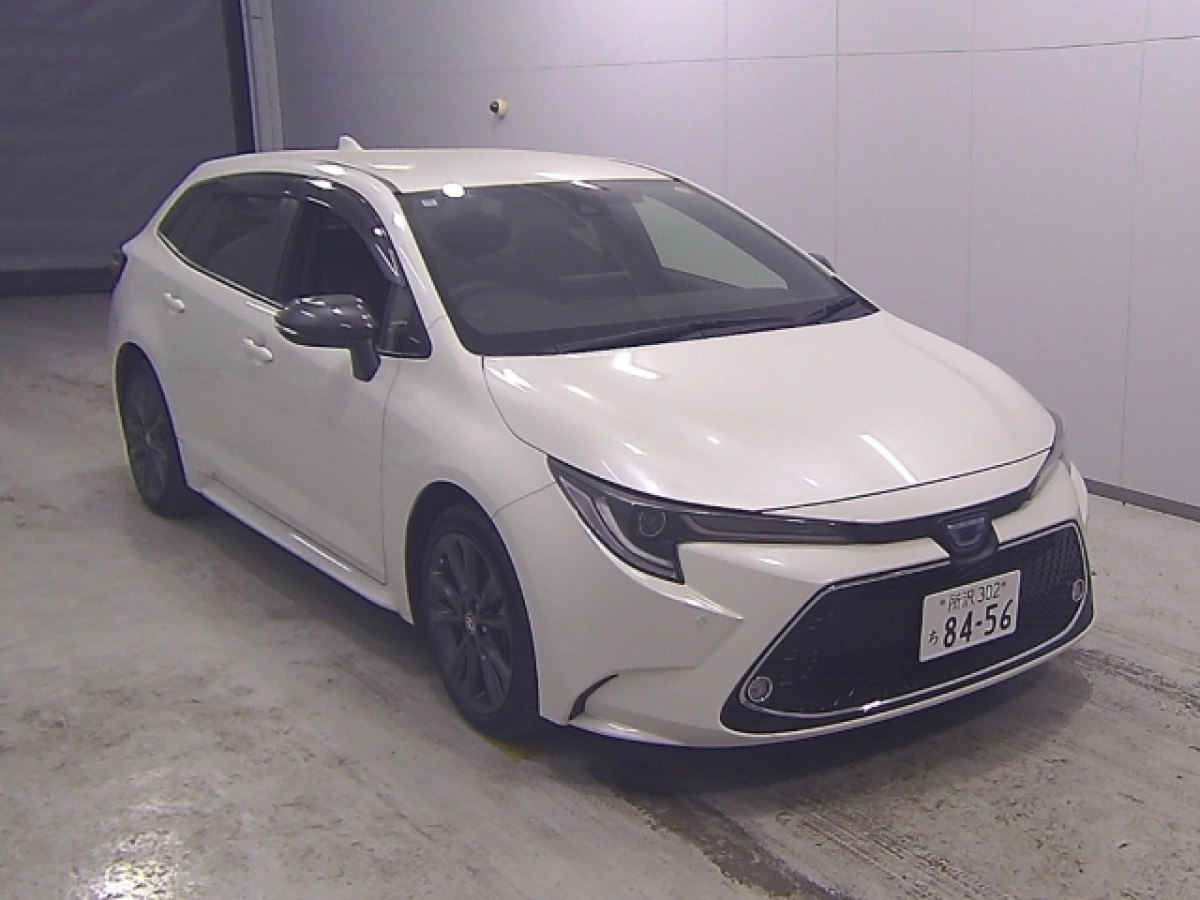 TOYOTA COROLLA TOURING ZWE211W 2020