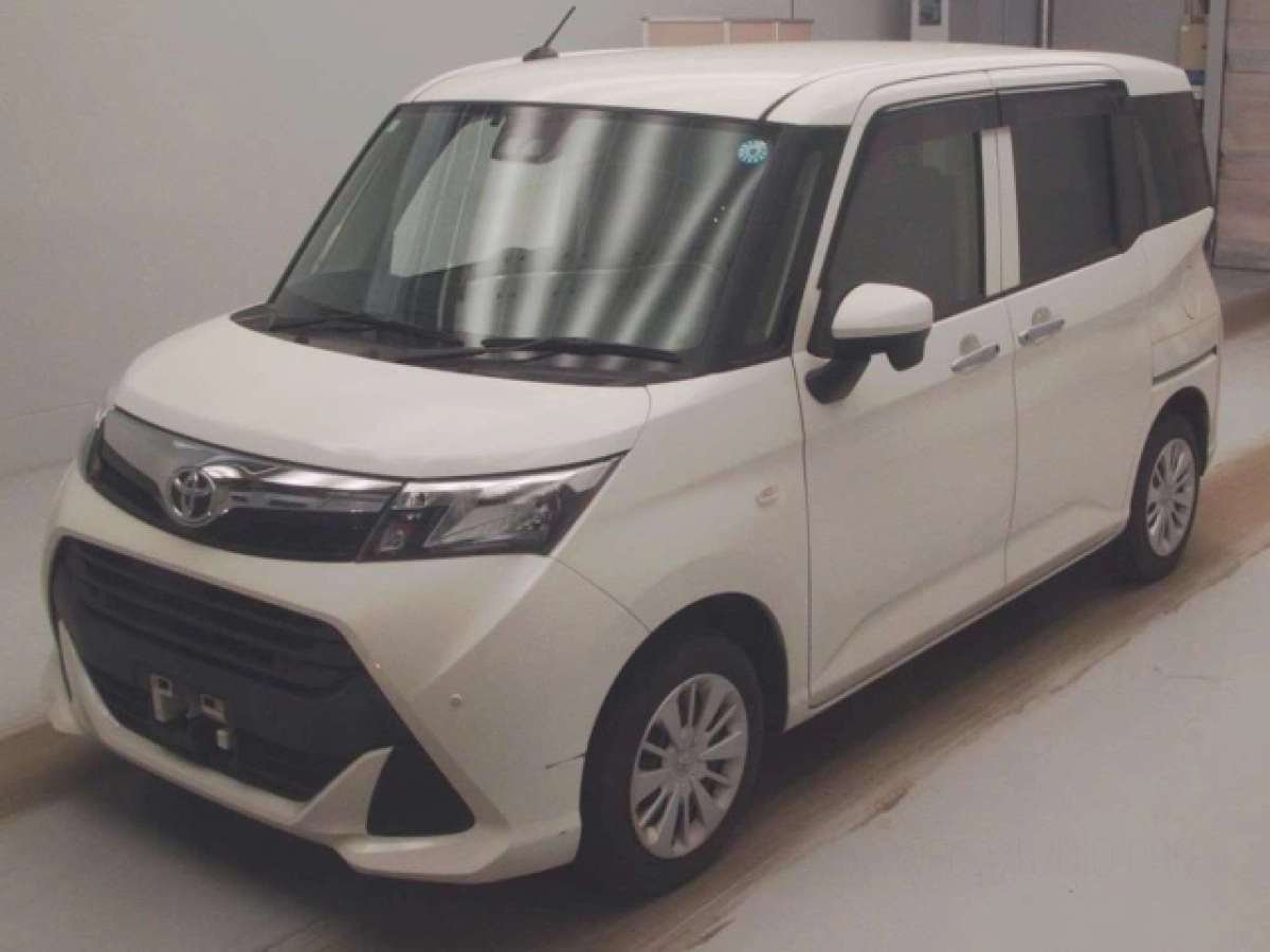 TOYOTA TANK M900A 2019