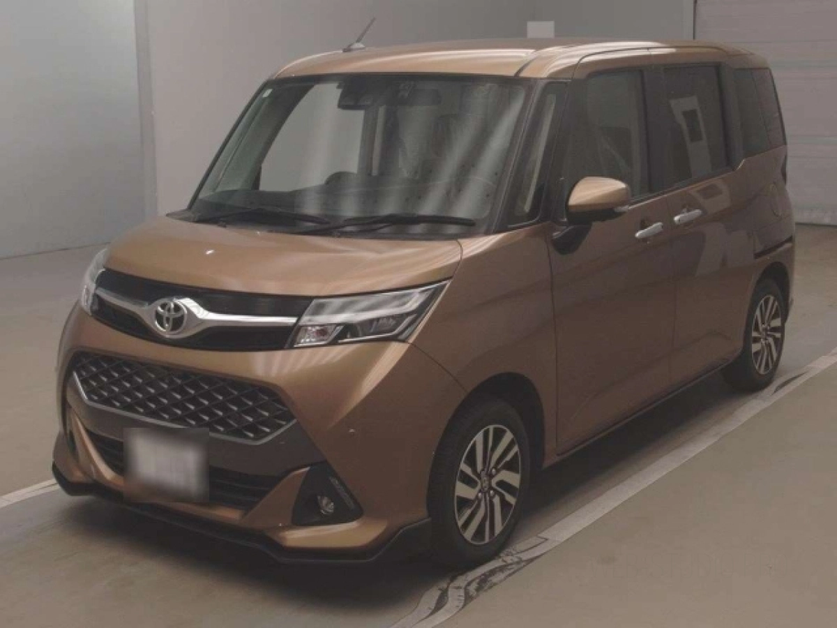 TOYOTA TANK M900A 2020