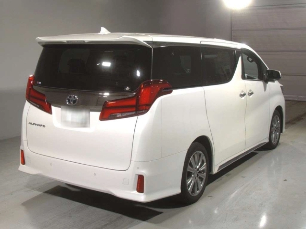 TOYOTA ALPHARD