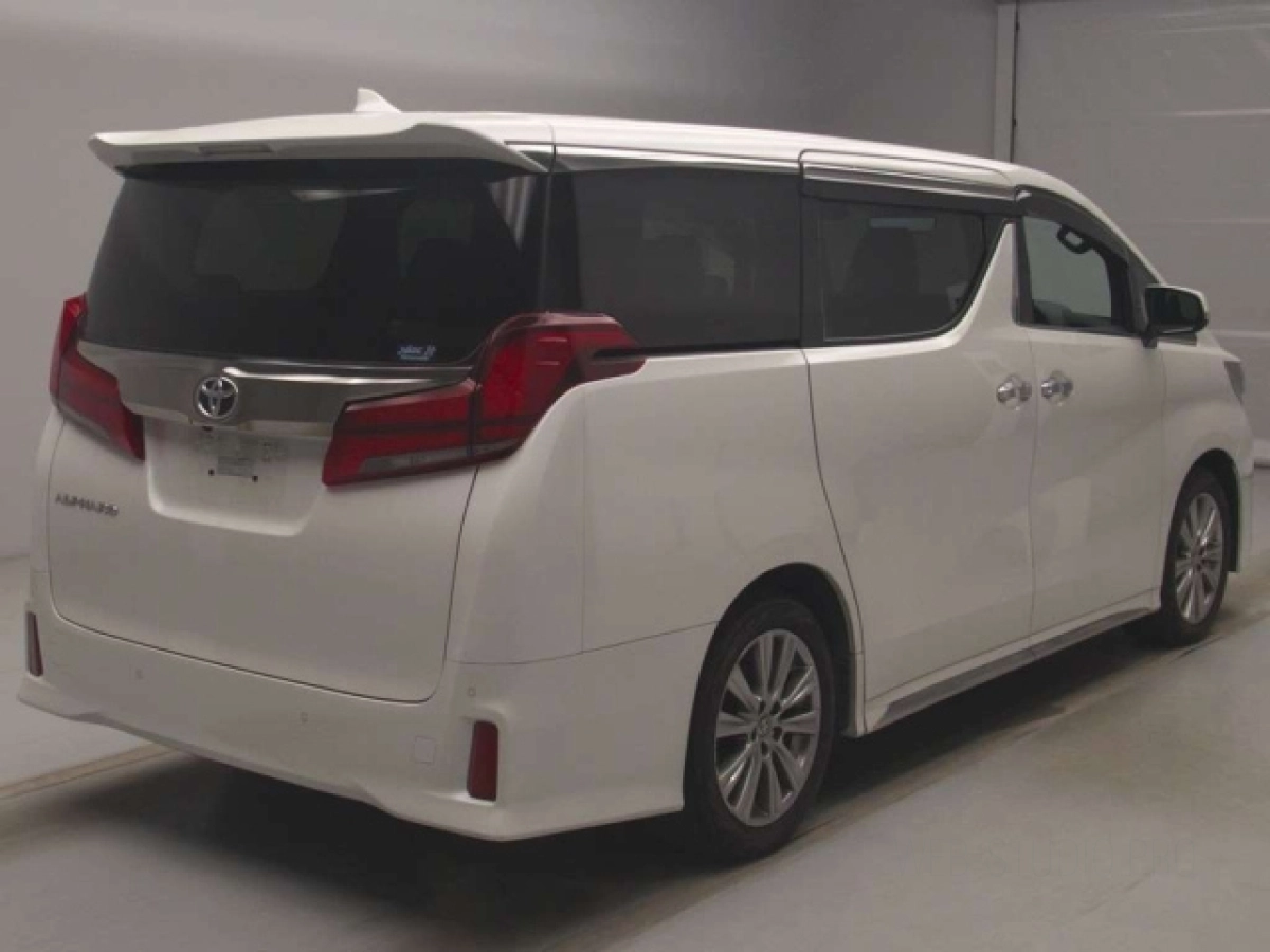 TOYOTA ALPHARD