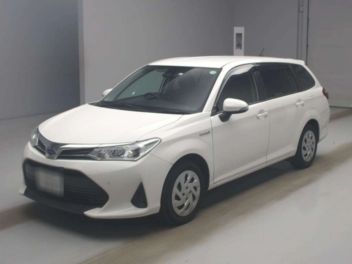 TOYOTA COROLLA FIELDER NKE165G 2019