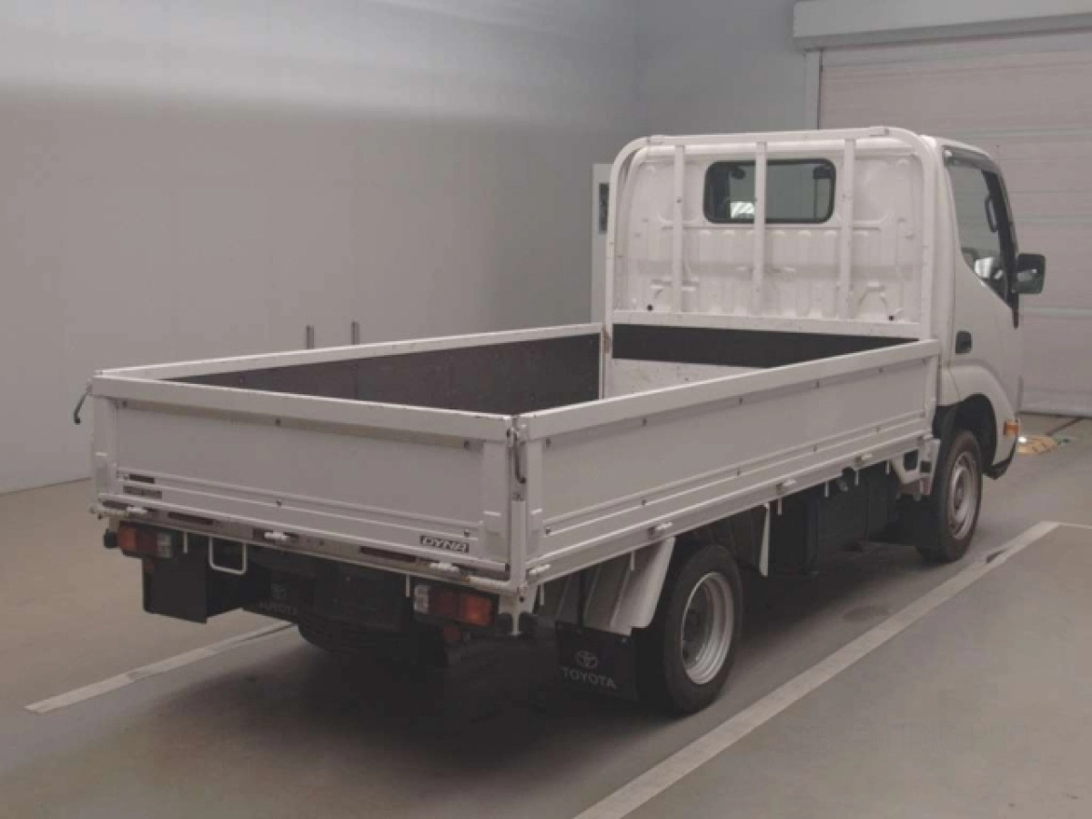 TOYOTA DYNA TRY230 2021