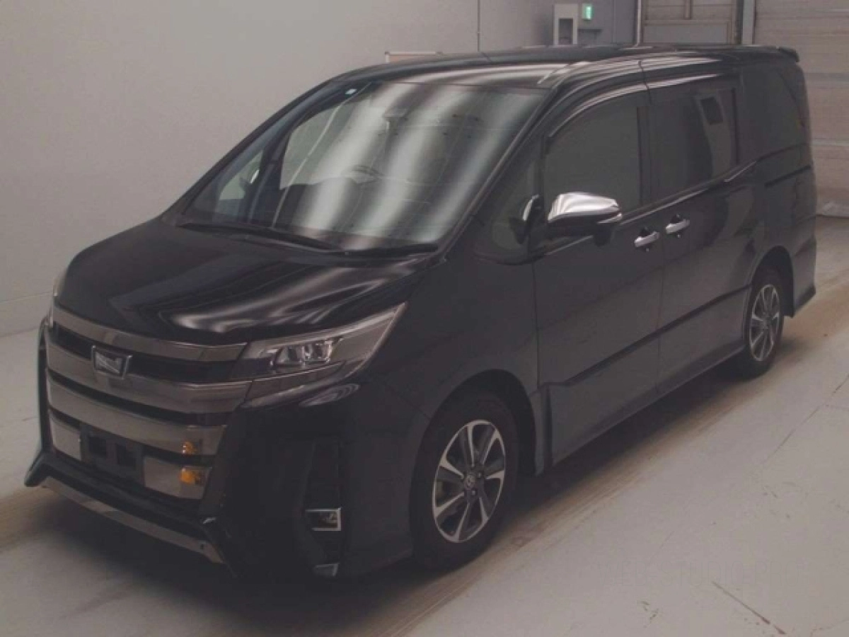 TOYOTA NOAH ZRR85W 2021