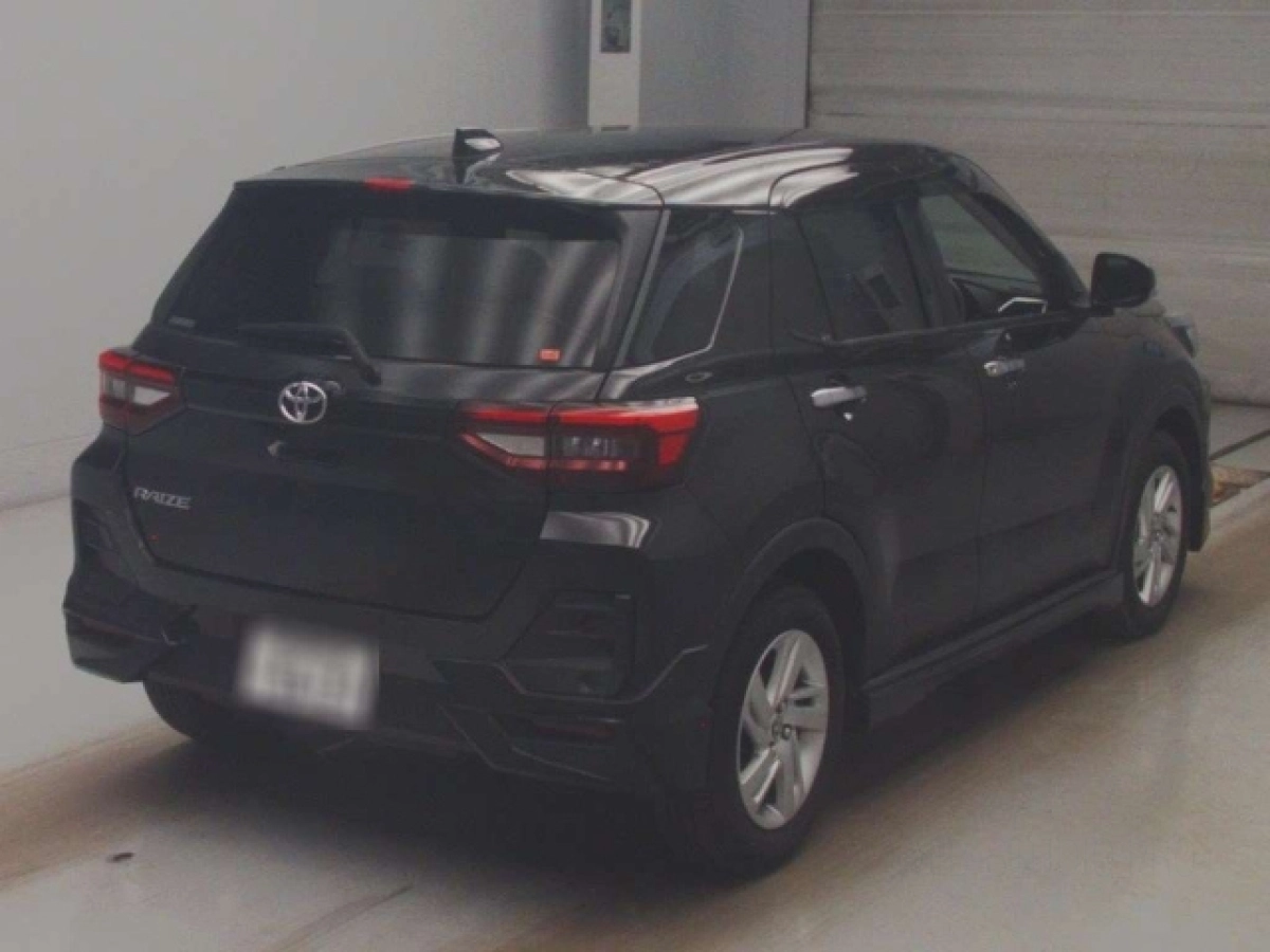 TOYOTA RAIZE