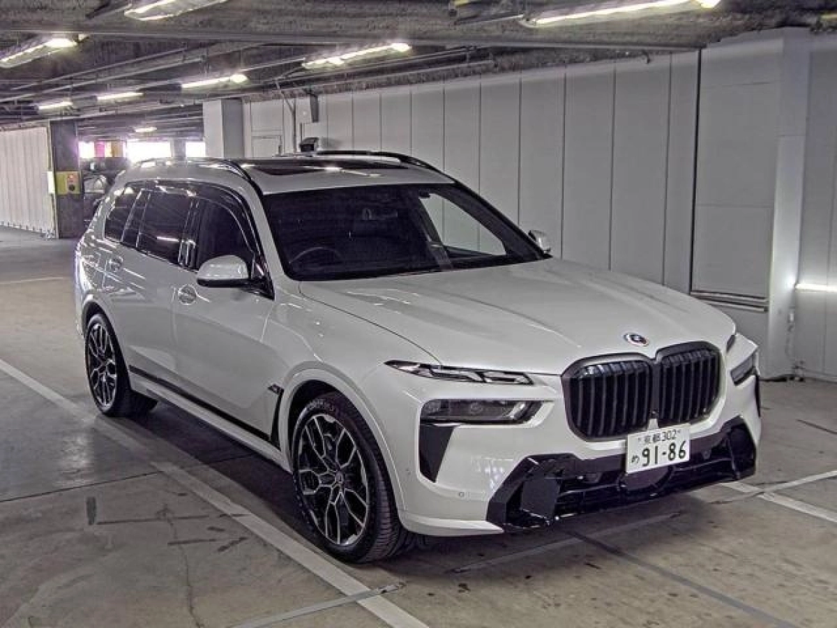 BMW X7