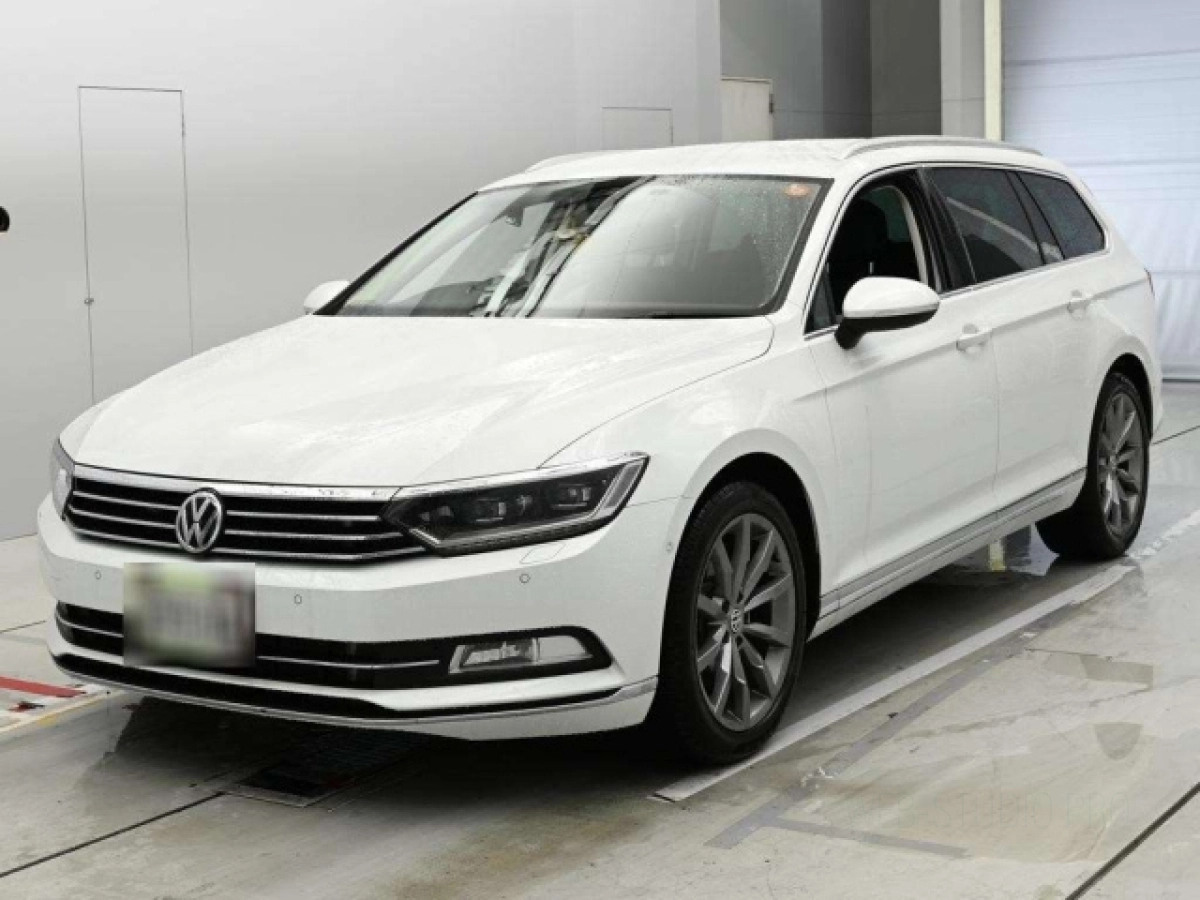 VOLKSWAGEN PASSAT VARIANT