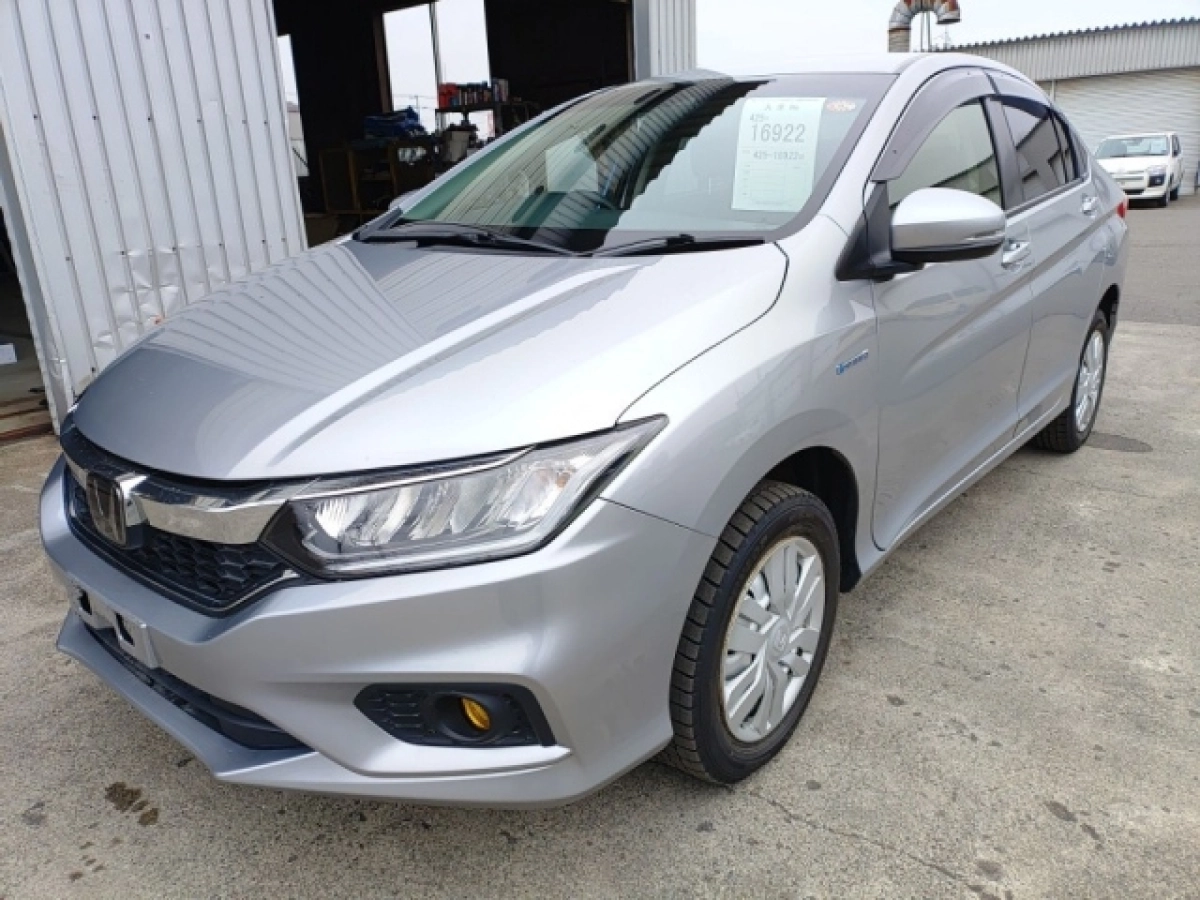 HONDA GRACE GM5 2019