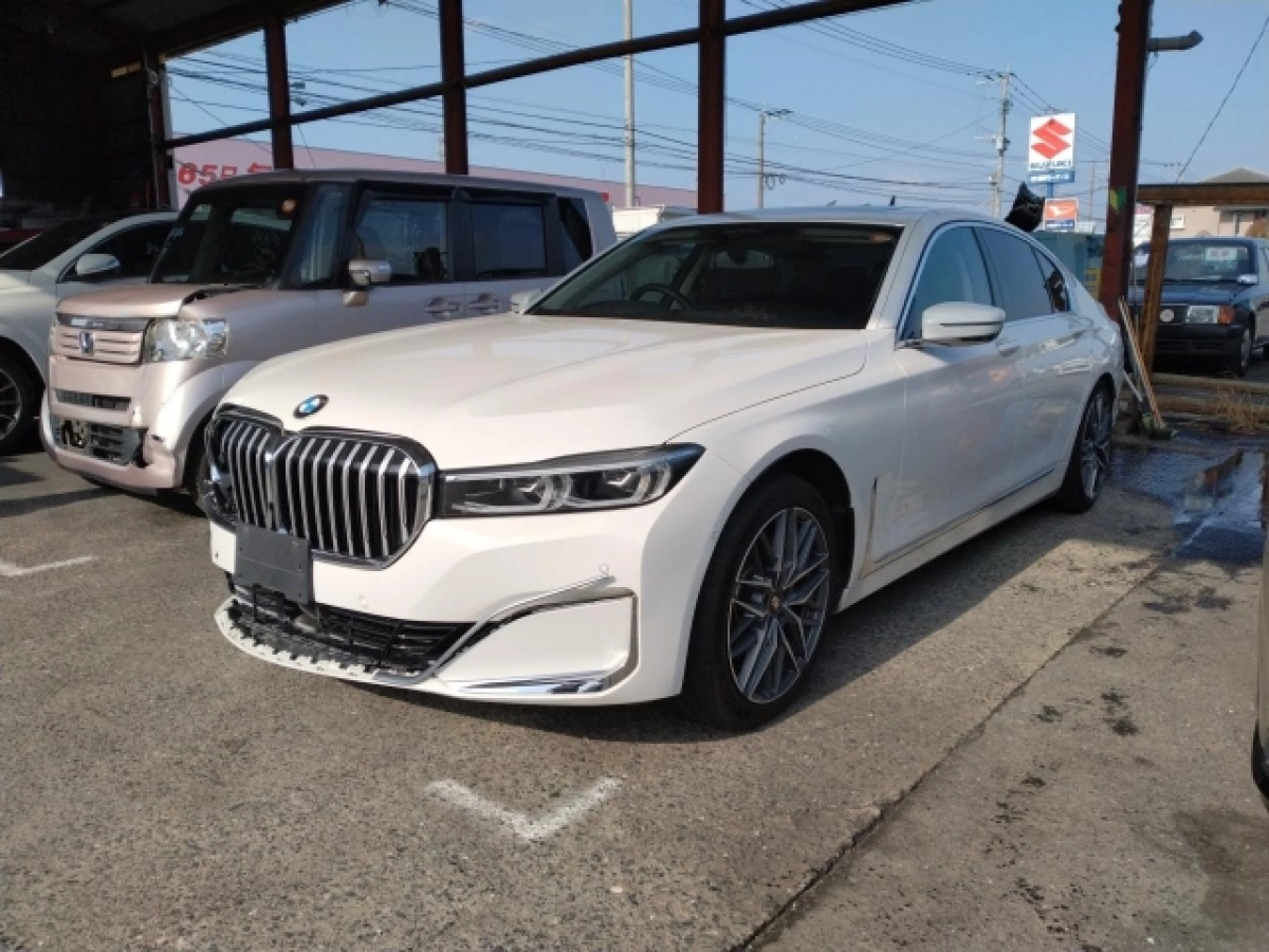 BMW 7 SERIES