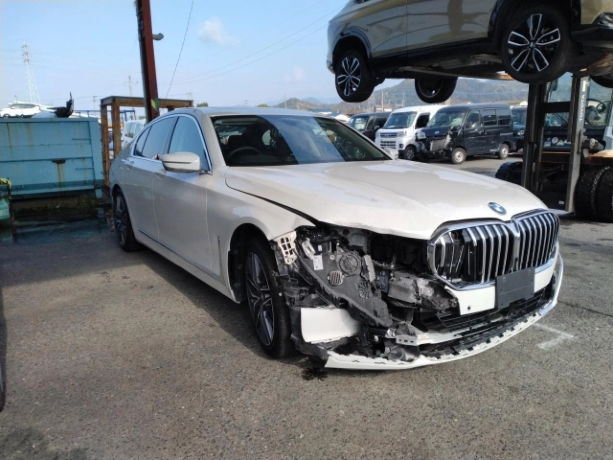BMW 7 SERIES