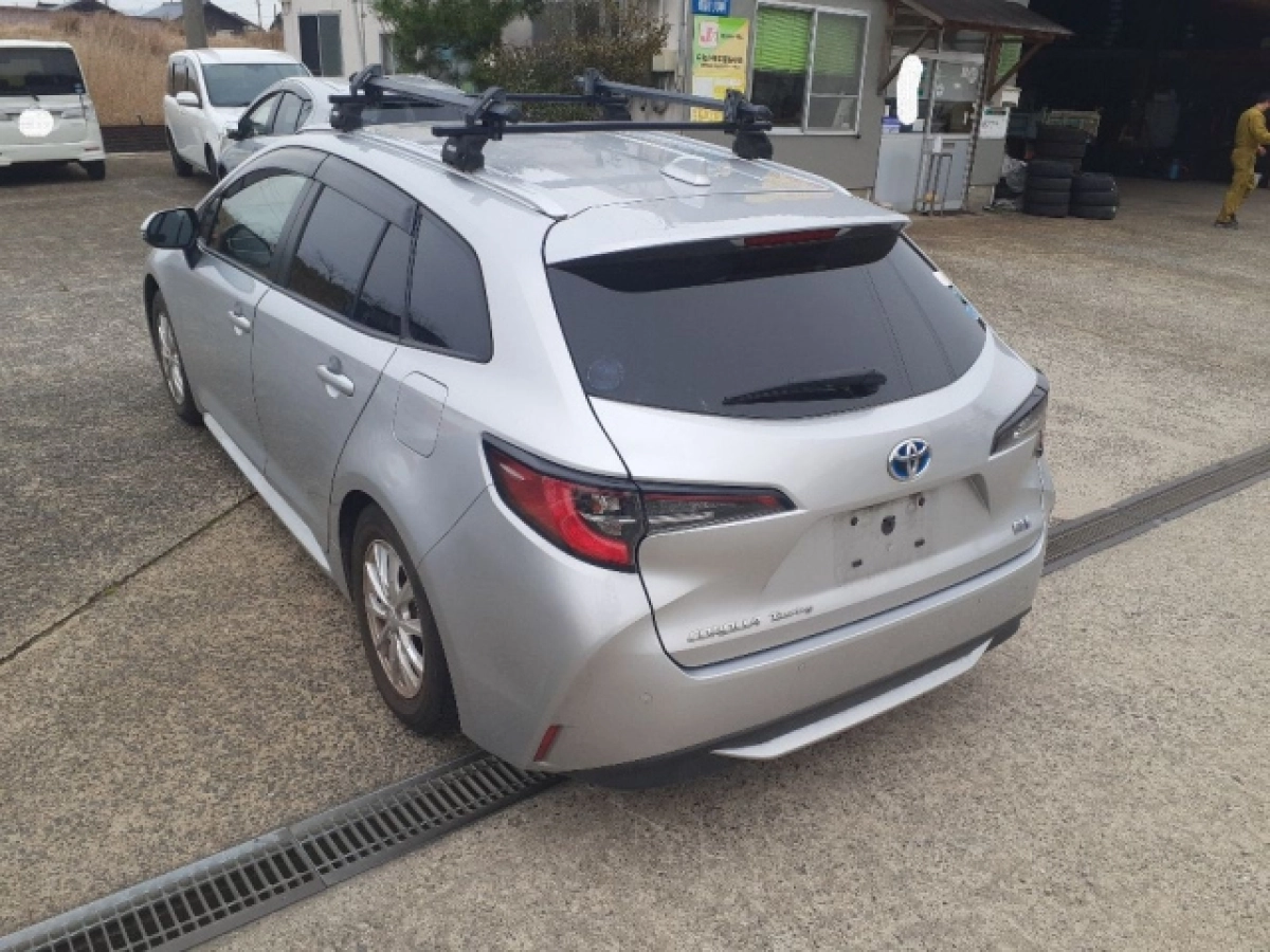 TOYOTA COROLLA TOURING