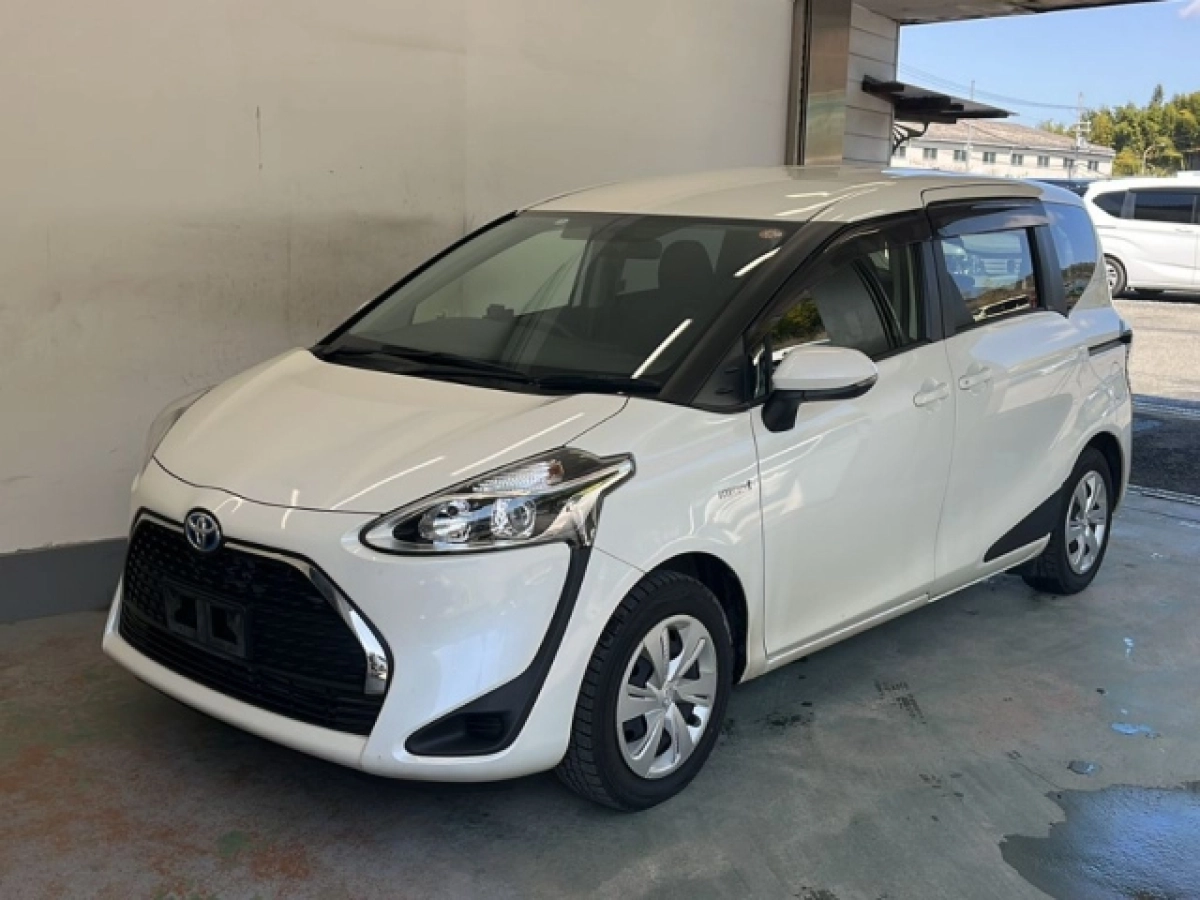 TOYOTA SIENTA