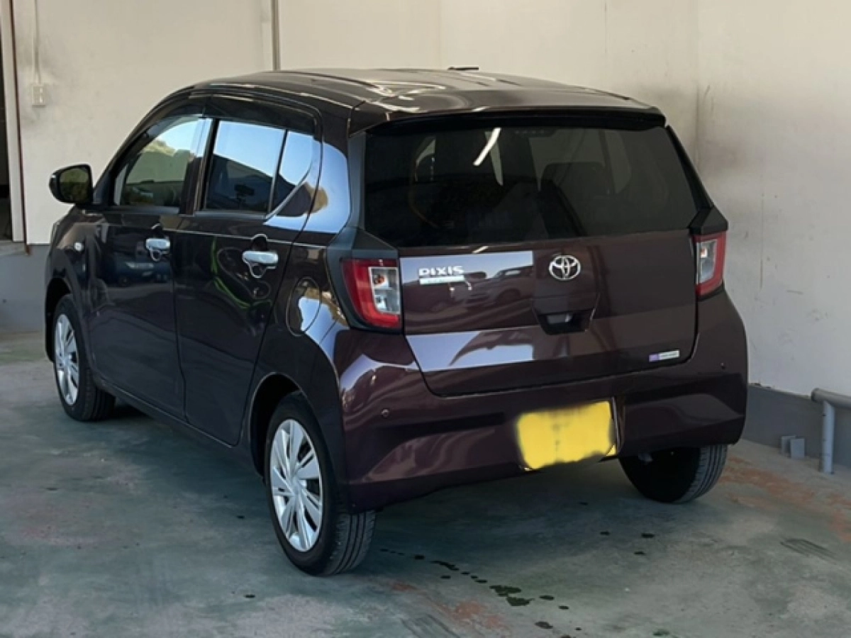 TOYOTA PIXIS EPOCH