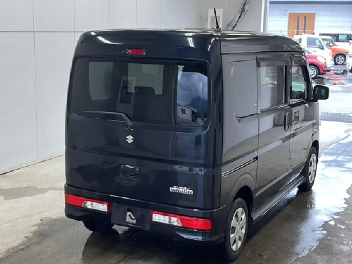 SUZUKI EVERY WAGON