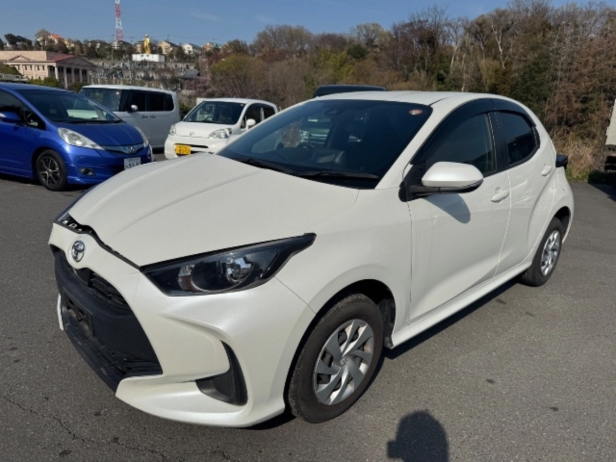 TOYOTA YARIS