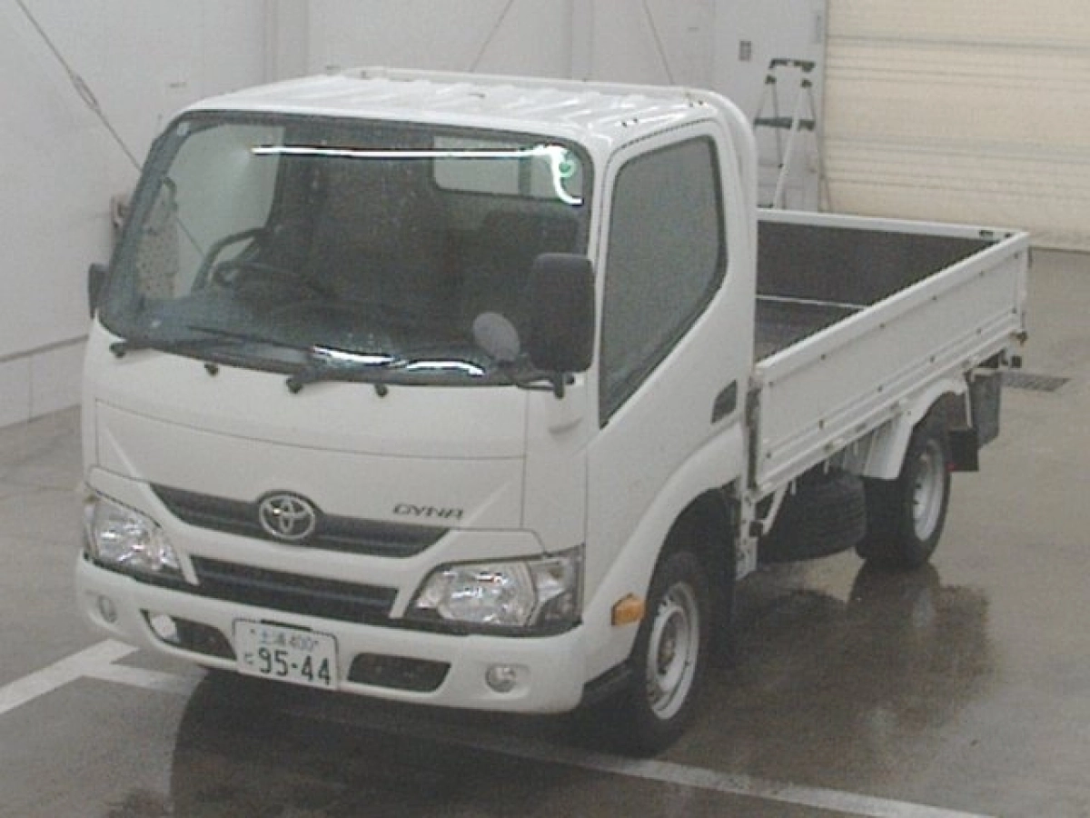TOYOTA DYNA KDY231 2020