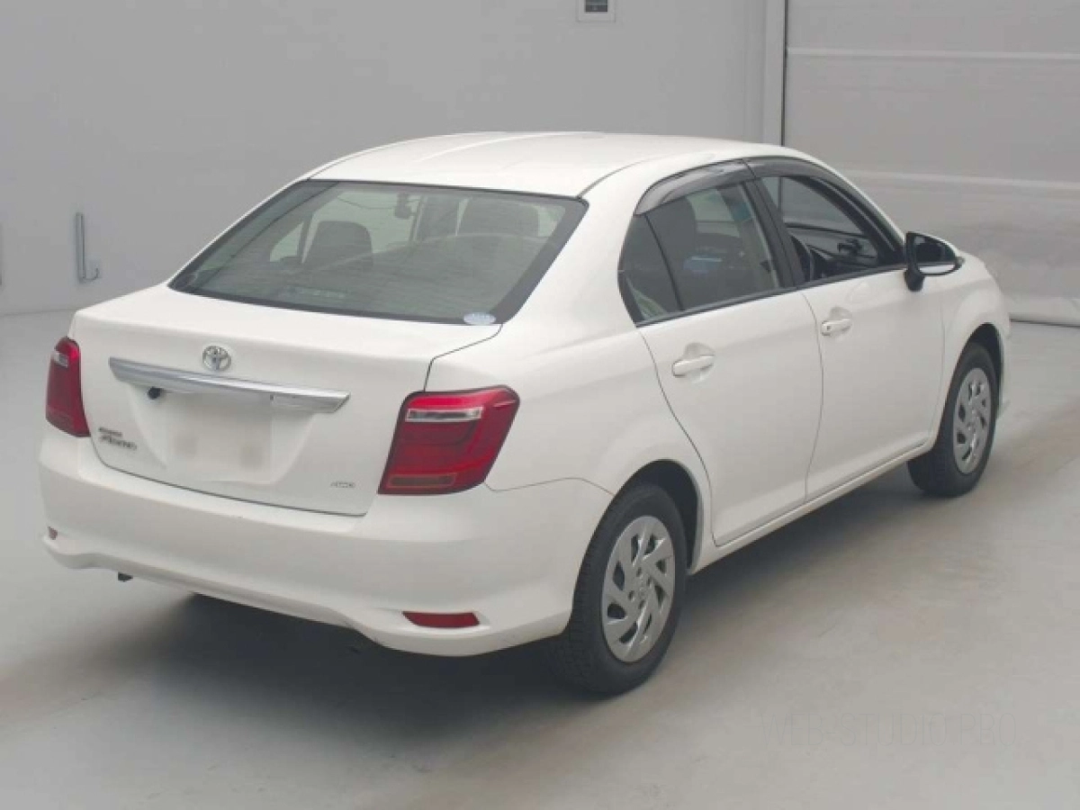 TOYOTA COROLLA AXIO