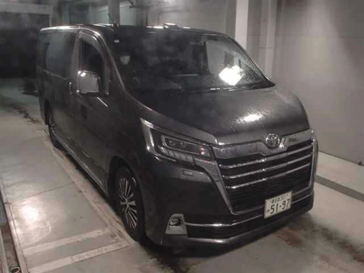 TOYOTA GRANACE