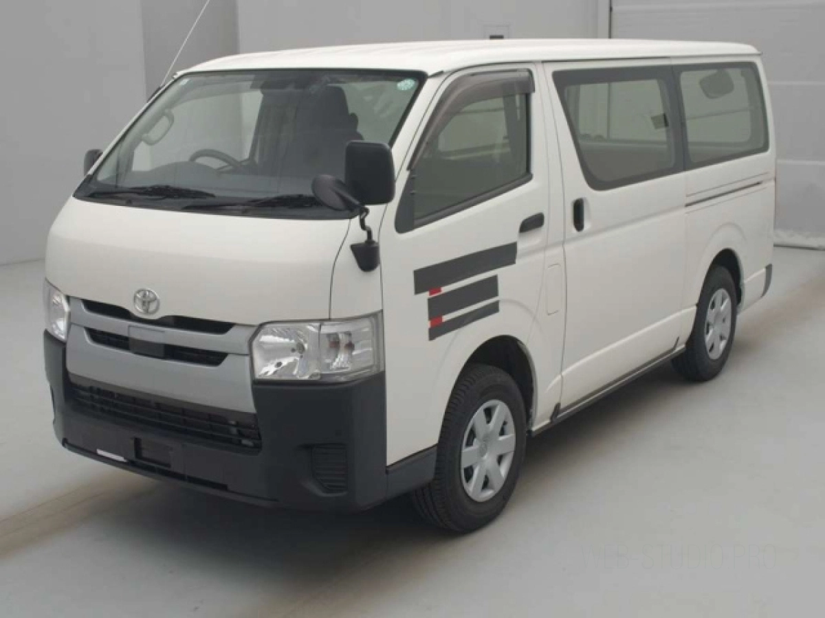 TOYOTA REGIUS ACE VAN GDH206V 2019