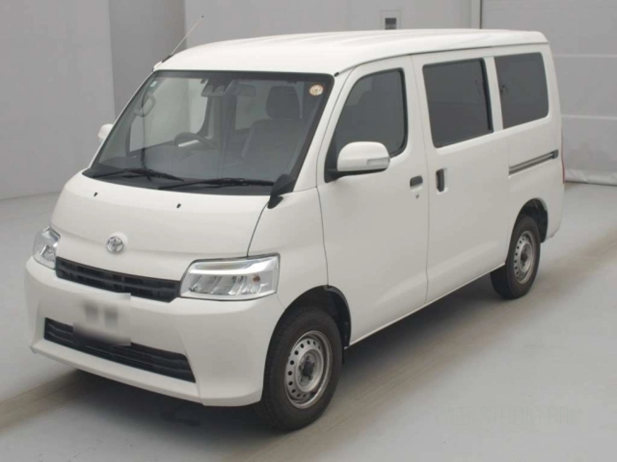 TOYOTA TOWN ACE VAN