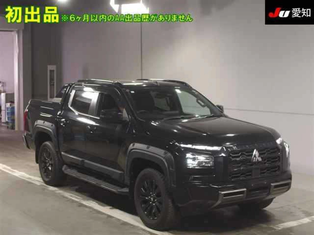 MITSUBISHI TRITON