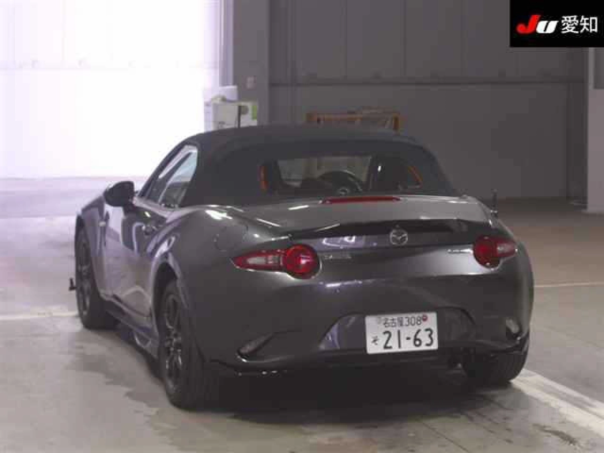 MAZDA ROADSTER