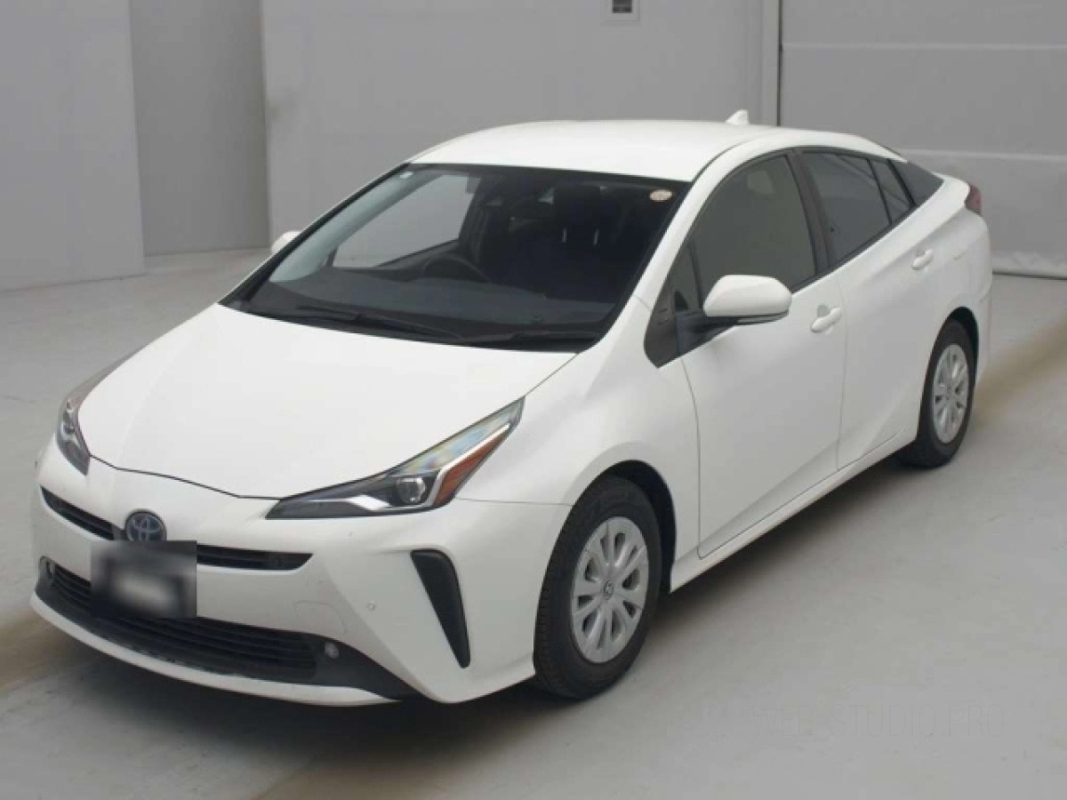 TOYOTA PRIUS ZVW55 2021