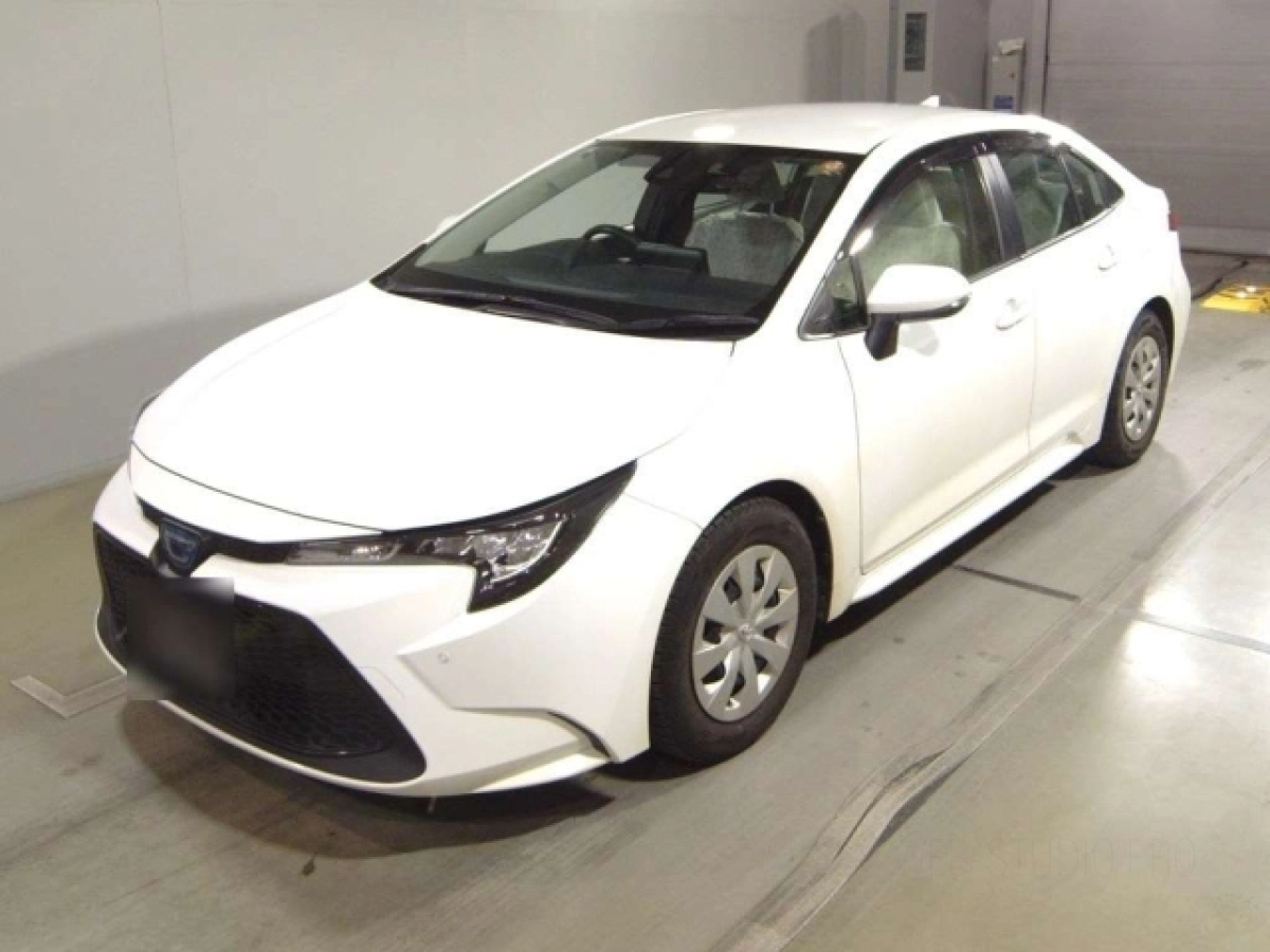TOYOTA COROLLA ZWE214 2021