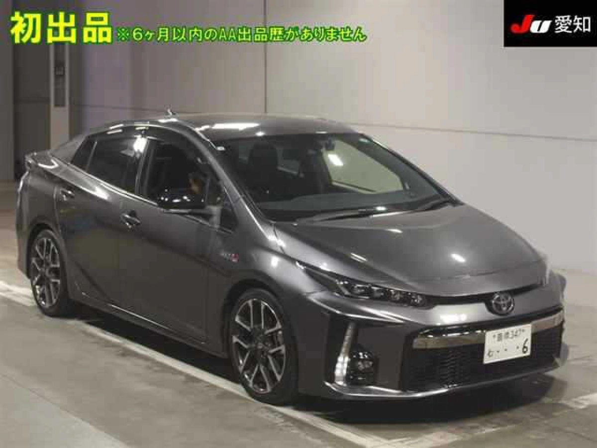 TOYOTA PRIUS PHV