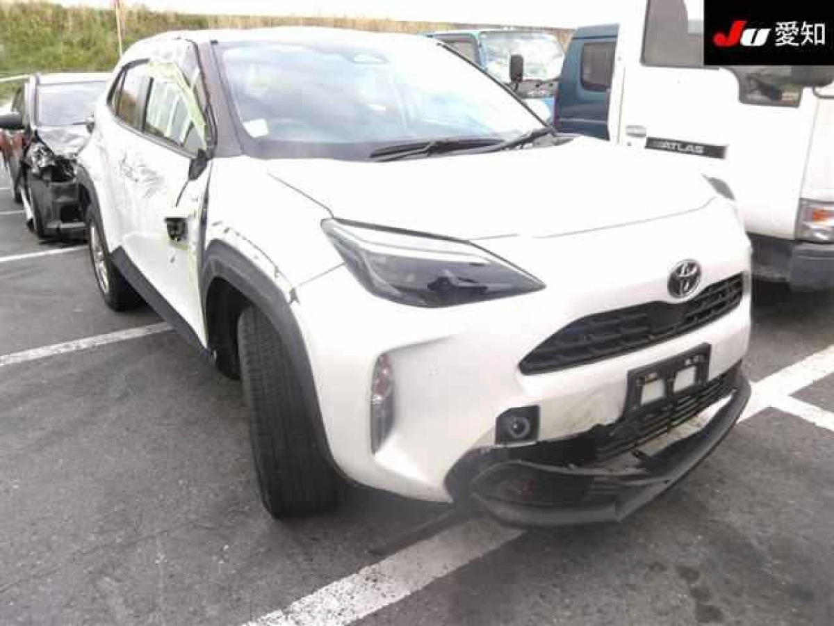 TOYOTA YARIS CROSS MXPB15 2024