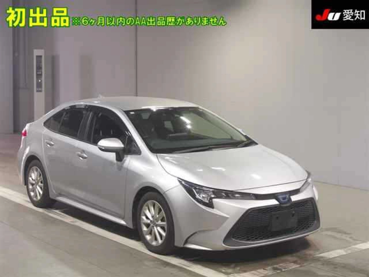 TOYOTA COROLLA ZWE211 2021