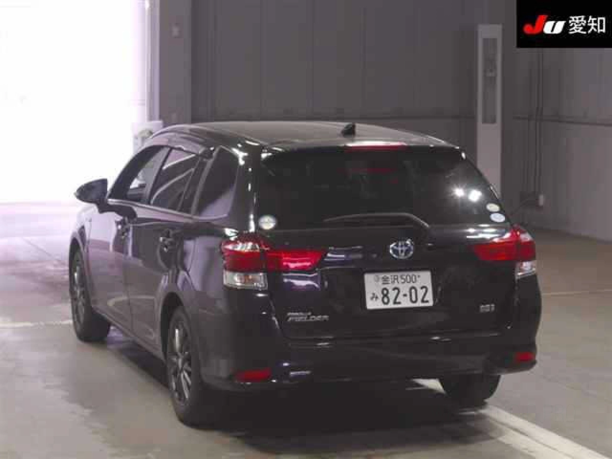 TOYOTA COROLLA FIELDER