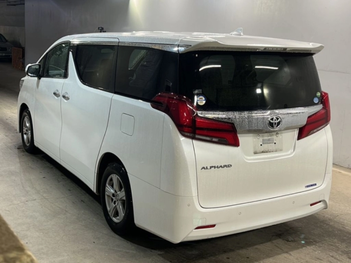 TOYOTA ALPHARD