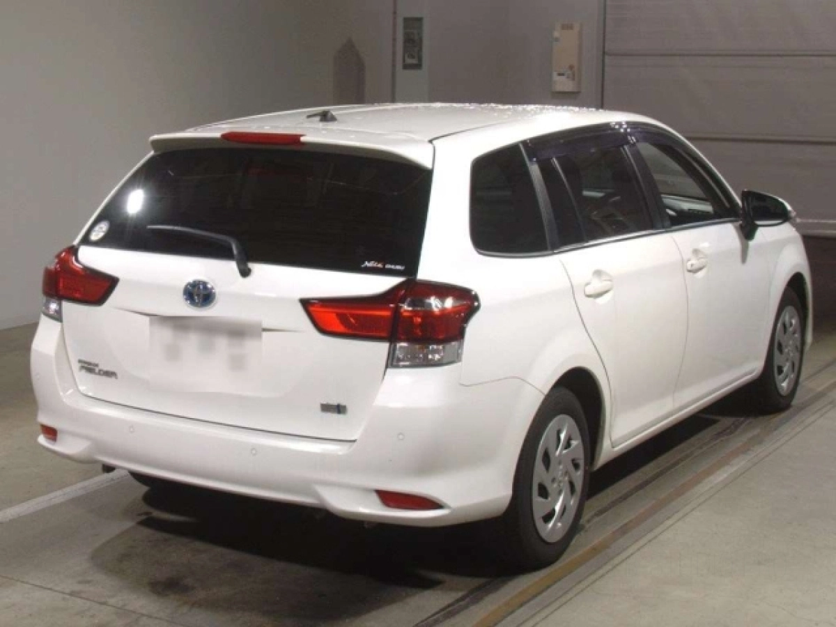 TOYOTA COROLLA FIELDER