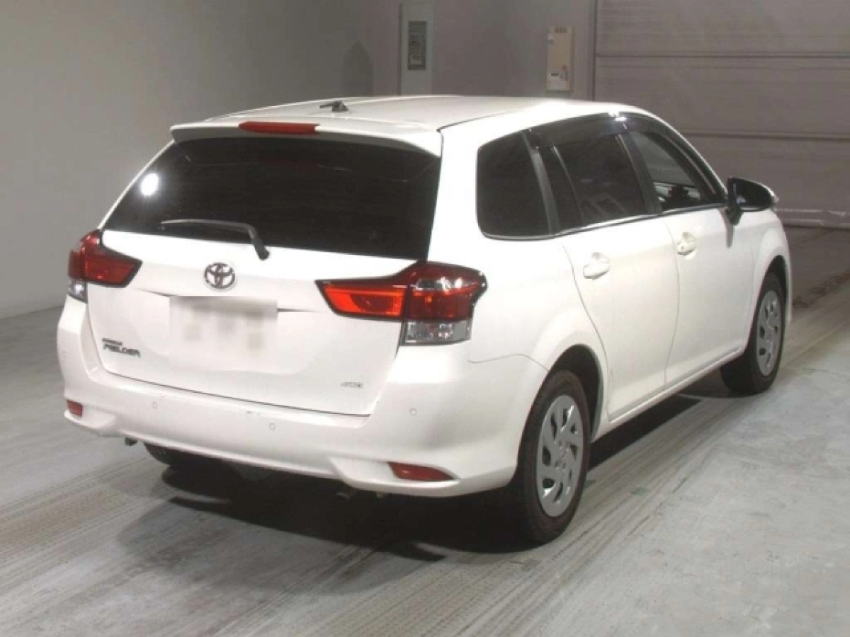 TOYOTA COROLLA FIELDER