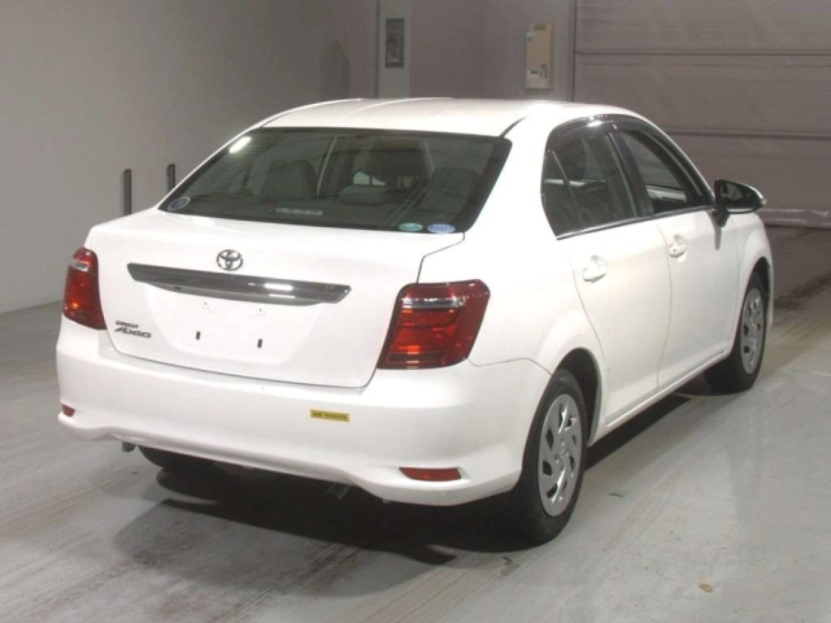 TOYOTA COROLLA AXIO